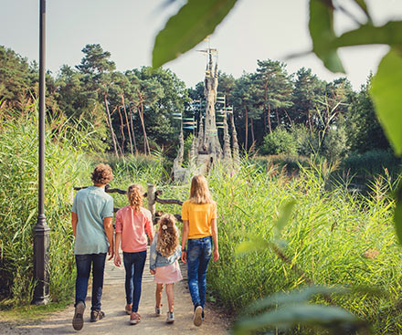 Low-allergen Woodland House 6 Person