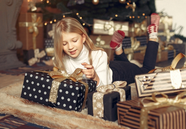 MagicBreaks Receive a Free Lapland Reveal Kit! carousel banner