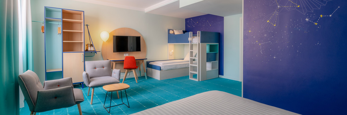 MagicBreaks Rooms carousel banner