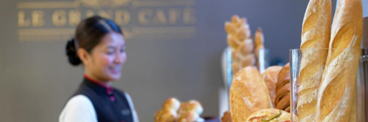 MagicBreaks Special Offers carousel banner