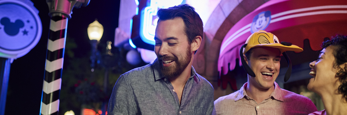 MagicBreaks Animation Courtyard carousel banner