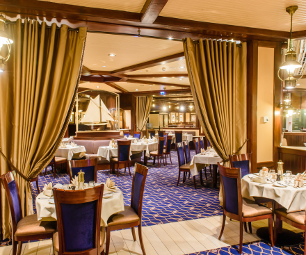 Yacht Club - Disney's Newport Bay Club