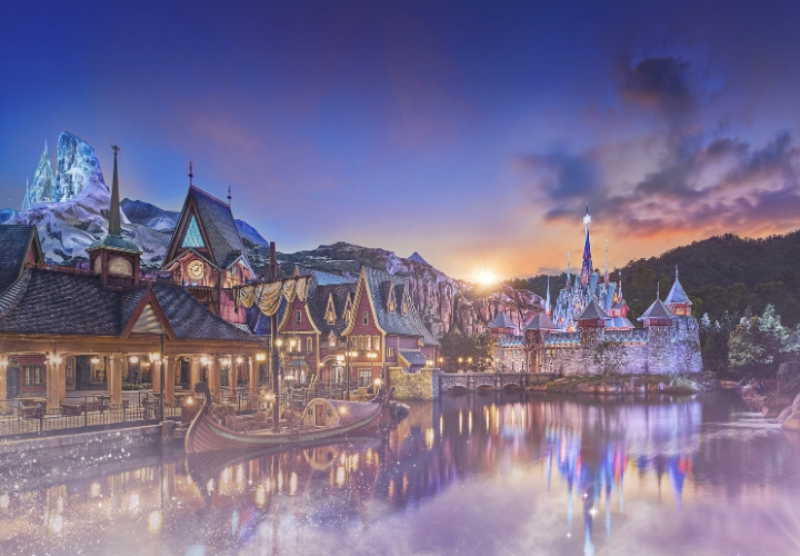 MagicBreaks World of Frozen! carousel banner