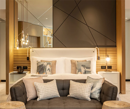 Royal Executive Suite