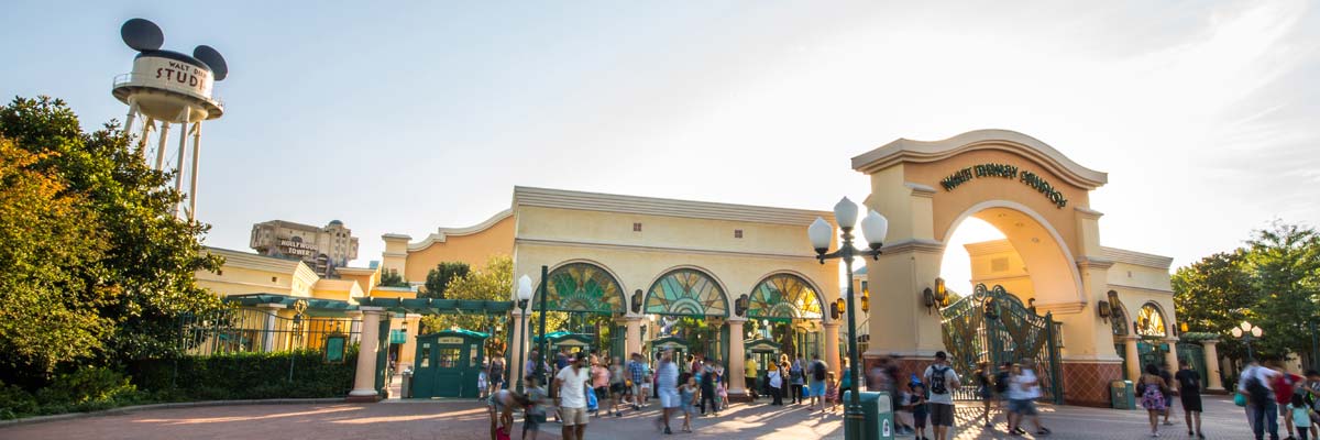 MagicBreaks walt disney studios park carousel banner