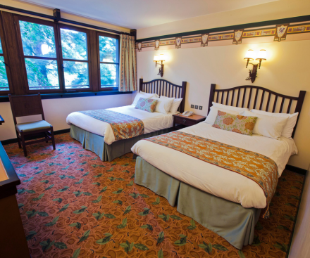 Standard Lakeside Room (Near Hotel Facilities)