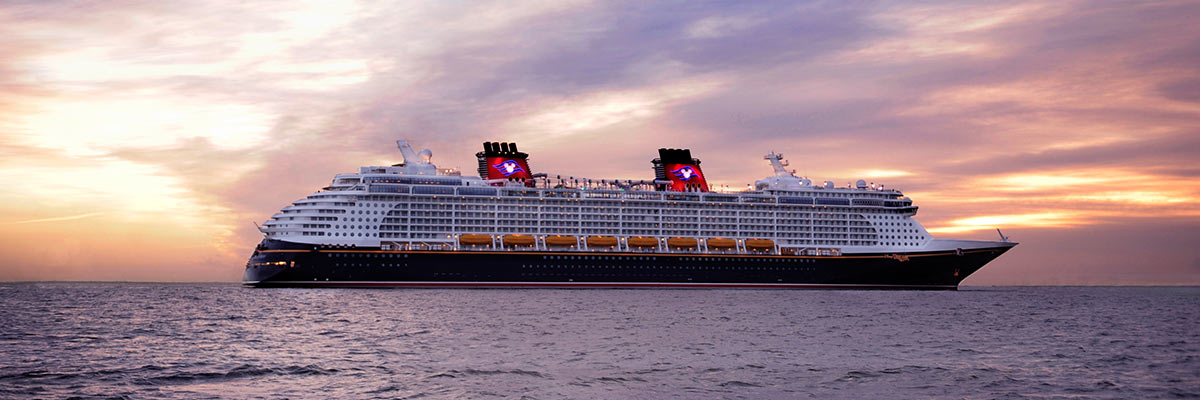 MagicBreaks Disney Dream carousel banner