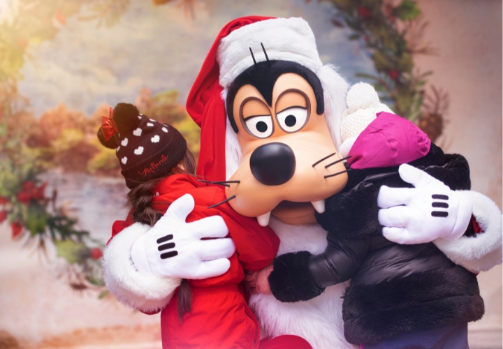 MagicBreaks Christmas Flash Sale carousel banner