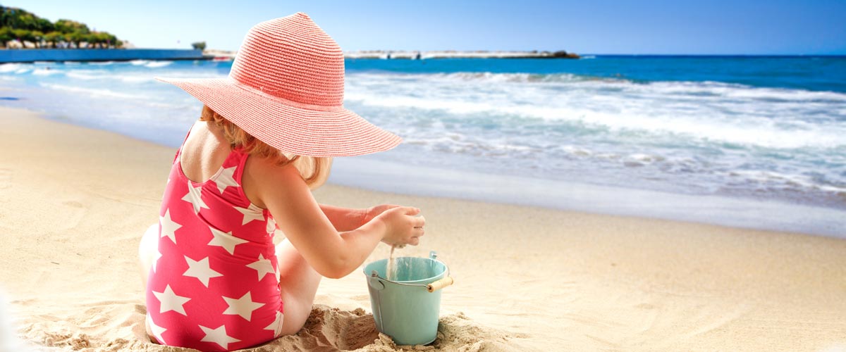 MagicBreaks Boy on beach carousel banner