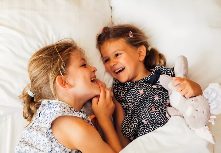 MagicBreaks Your Disneyland® Paris booking with MagicBreaks carousel banner