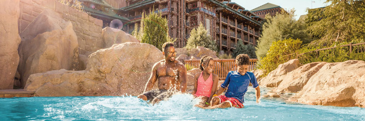 MagicBreaks Dining carousel banner