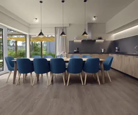 6-Bedroom VIP Cottage