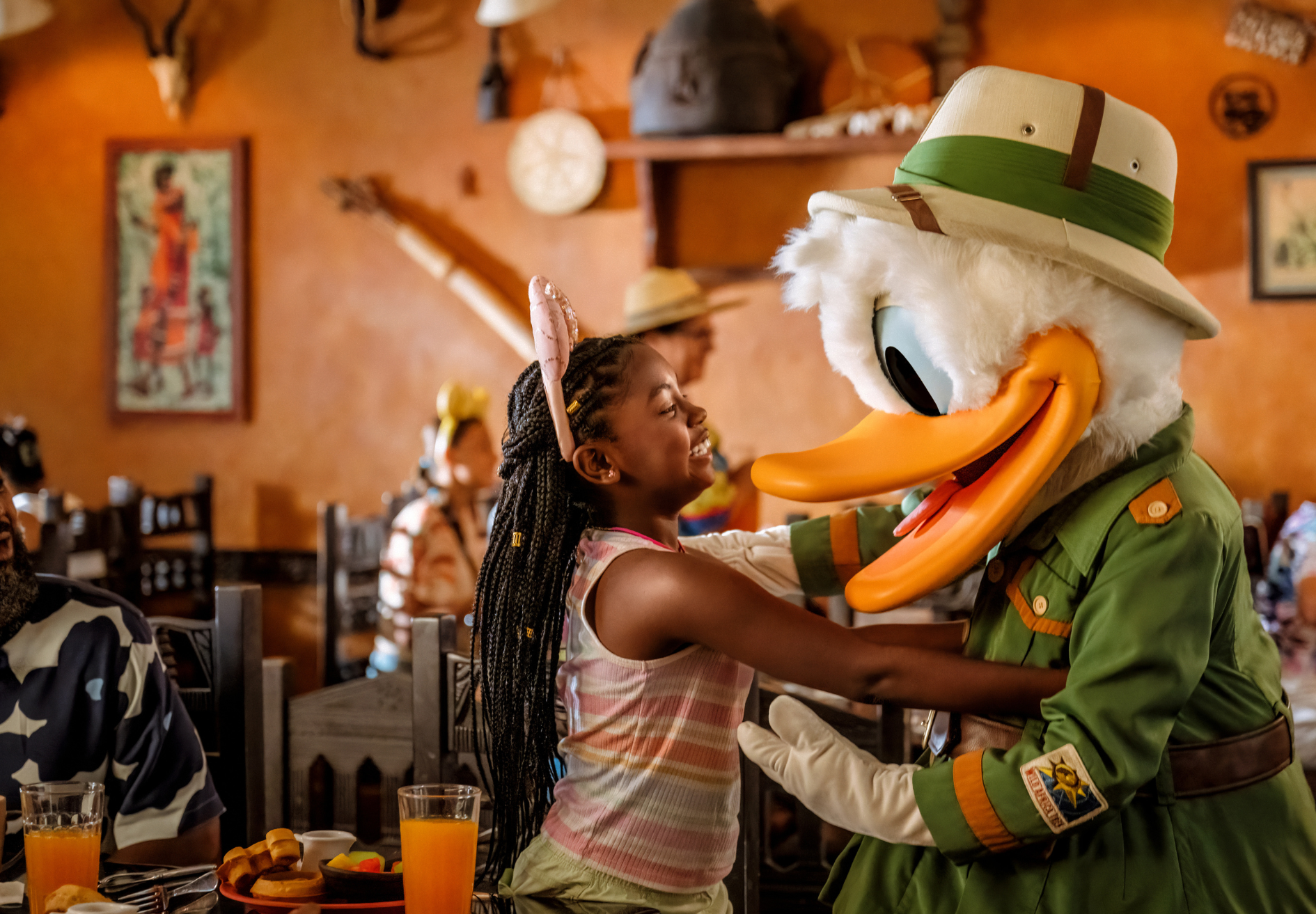 MagicBreaks The Ultimate Disney Holiday carousel banner