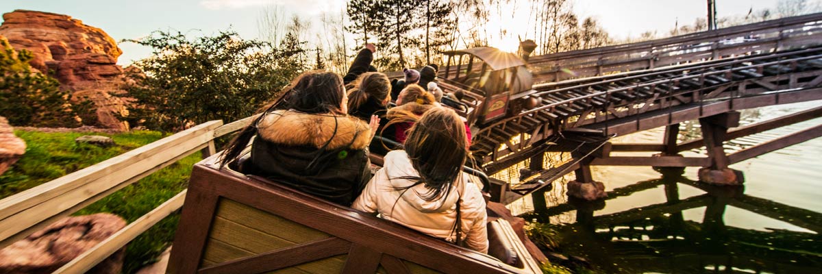 MagicBreaks disney experience carousel banner