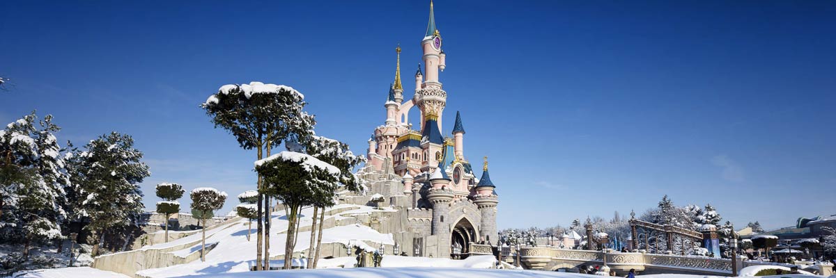 MagicBreaks new year by coach carousel banner