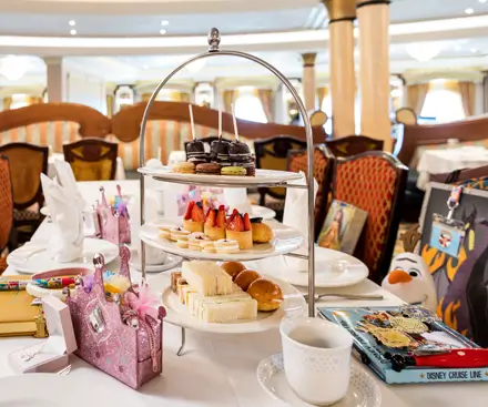 Royal Court Royal Tea