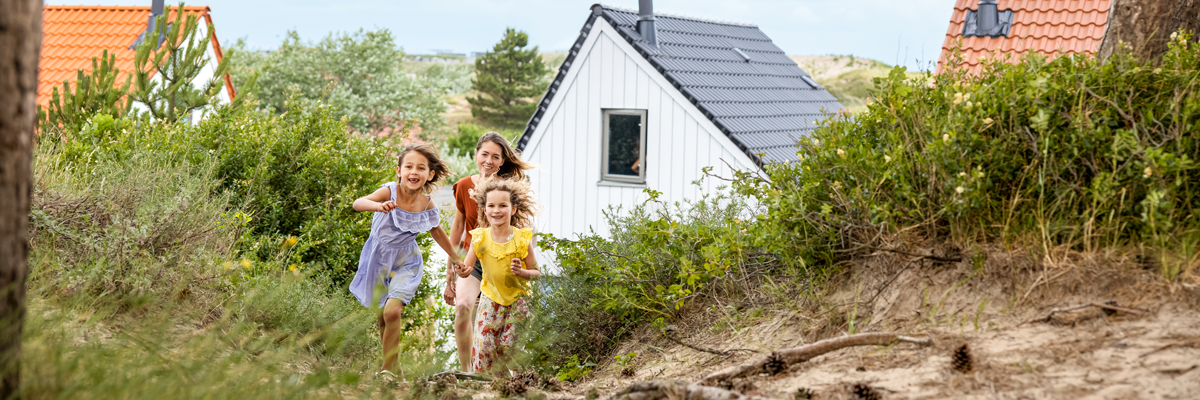 MagicBreaks Spring Celebrations carousel banner