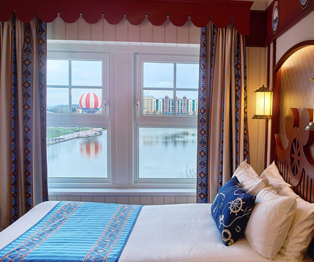 Compass Club Lakeside Room