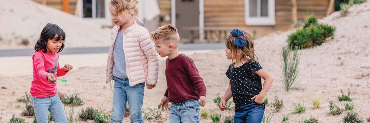 MagicBreaks facilities carousel banner