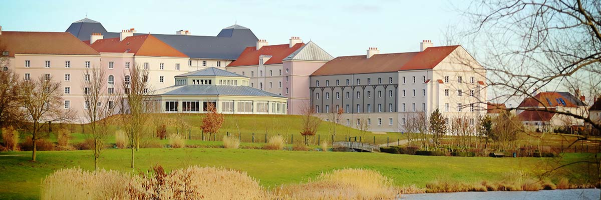 MagicBreaks B&B Hotel near Disneyland® Paris carousel banner