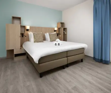 2-Bedroom Wheelchair Friendly VIP Cottage