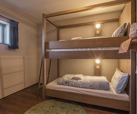 Secluded Family Room 4 Person