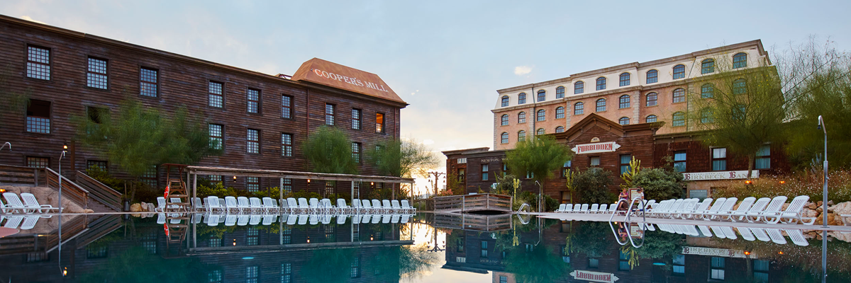 MagicBreaks Hotel Gold River carousel banner