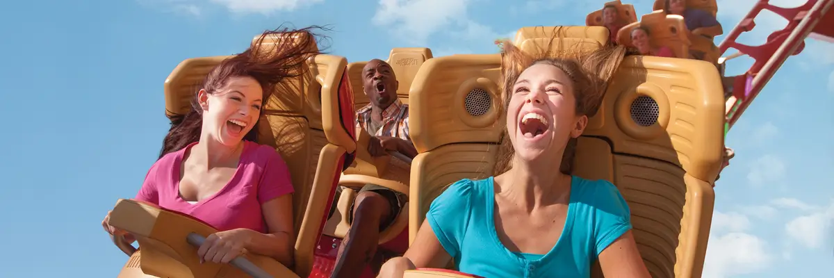 MagicBreaks Universal Studios carousel banner