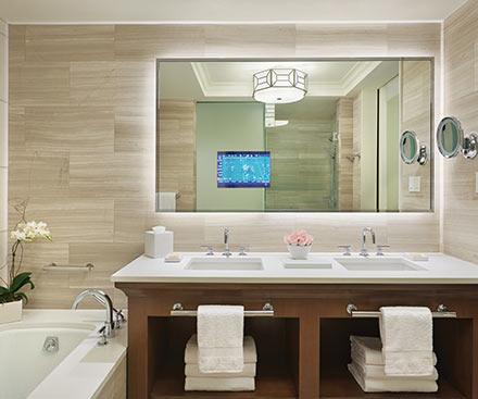 Golden Oak View Room