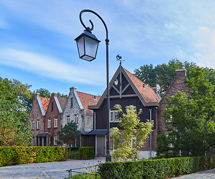 Village House 6 Person